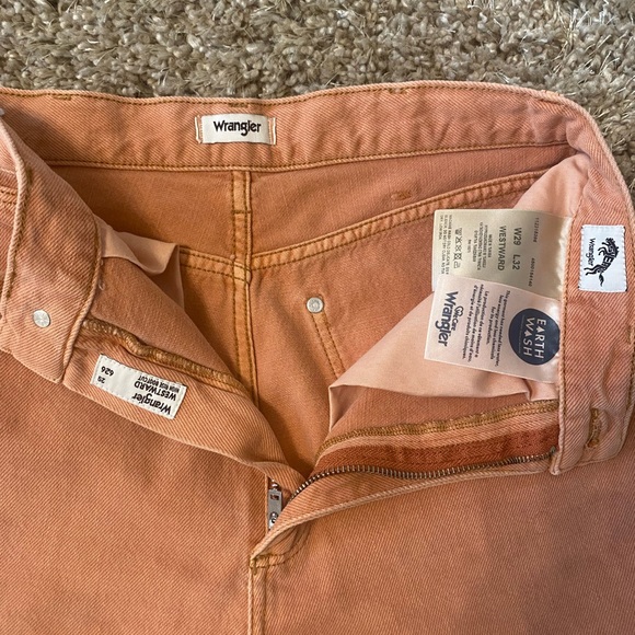 Free People × Wrangler Westward 626 High Rise
Bootcut Jeans - Picture 2 of 9